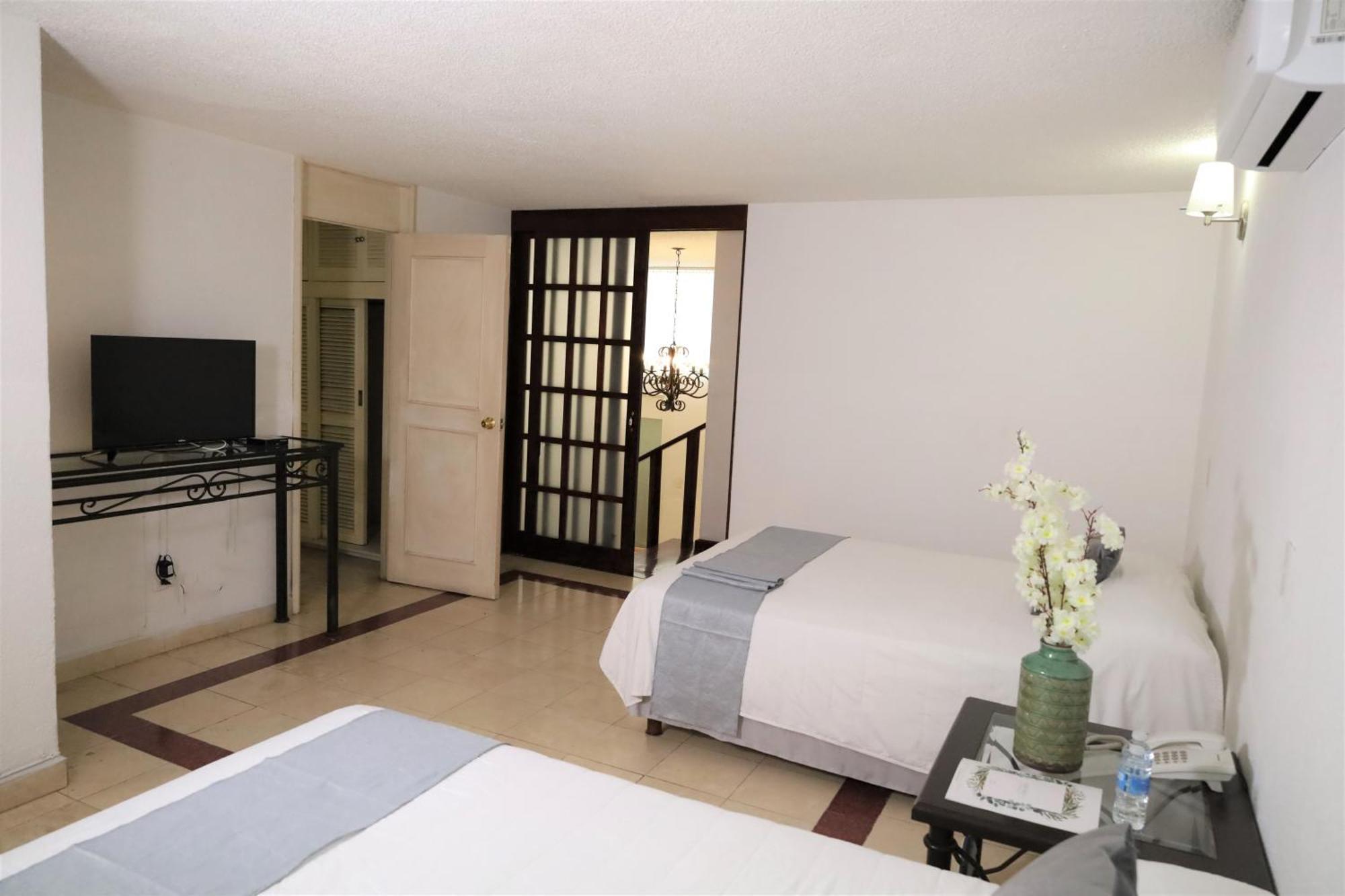 Hotel Grand Vista Cuernavaca Dış mekan fotoğraf